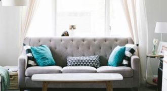 Spacious Villa with Private Garden and Parking